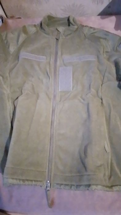 Продам флиску новую