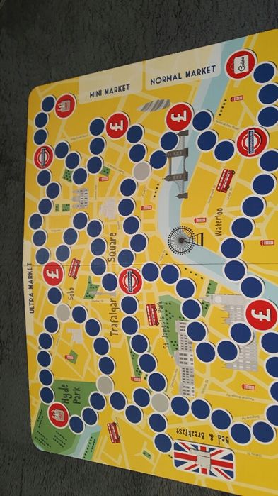 Gra planszowa English Play and Learn Trefl. Gratis książka