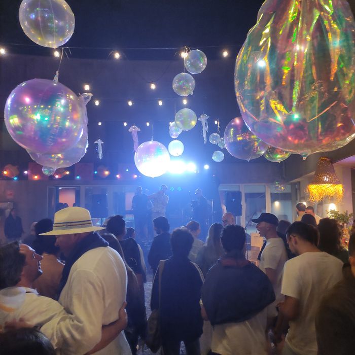 Sistema de Som e Luz (Aluguer)