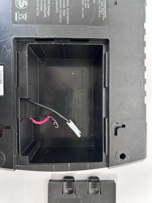 ДБЖ безперебійник APC Back-UPS ES 550VA (BE550G-RS)