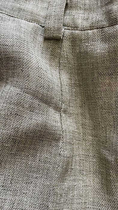 Kostium damski ze spodniami