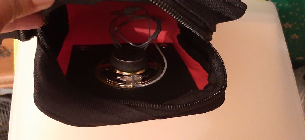 Colunas para ligar a um rádio