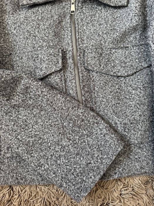 Женская короткая серая курточка пиджак zara