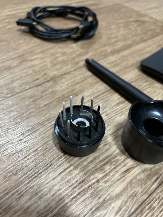 Графічний планшет Wacom Intuos S PTH-450