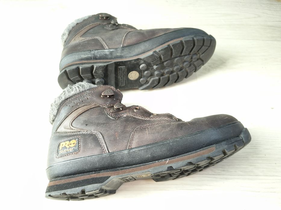 Робоче взуття Timberland з металевими носками. Uk 9