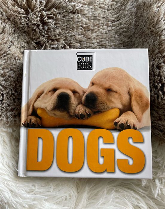 DOGS cube book - livro