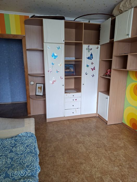 Салтовка, 625 м/р, ул Амосова, 25. Сдам 3 кв-ру.