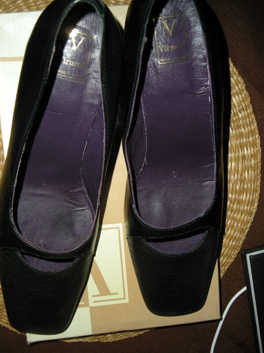 Pantofle ,czółenka Viruci r.40