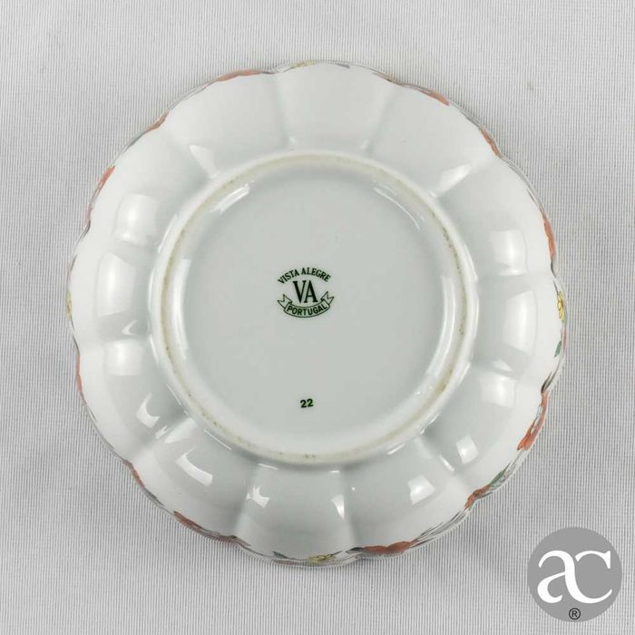 Taça / Covilhete de bordo recortado Vista Alegre, decoração Magnólia