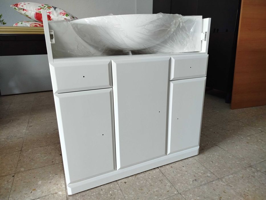Móvel de casa de banho, WC