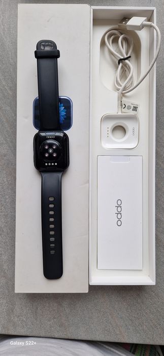 Zegarek Smartwatch oppo plus Ładowarka