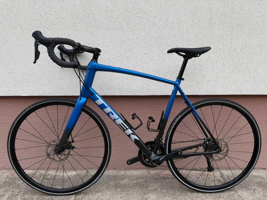 Rower szosowy jak gravel Trek Domane Al3 disc, Shimano Sora, tarcze