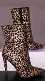 Nowe Buty w panterke
