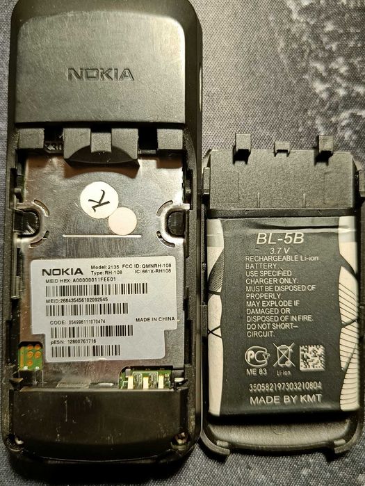 CDMA phone Nokia 2135