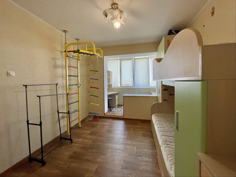 Квартира з автономкою на Малікова