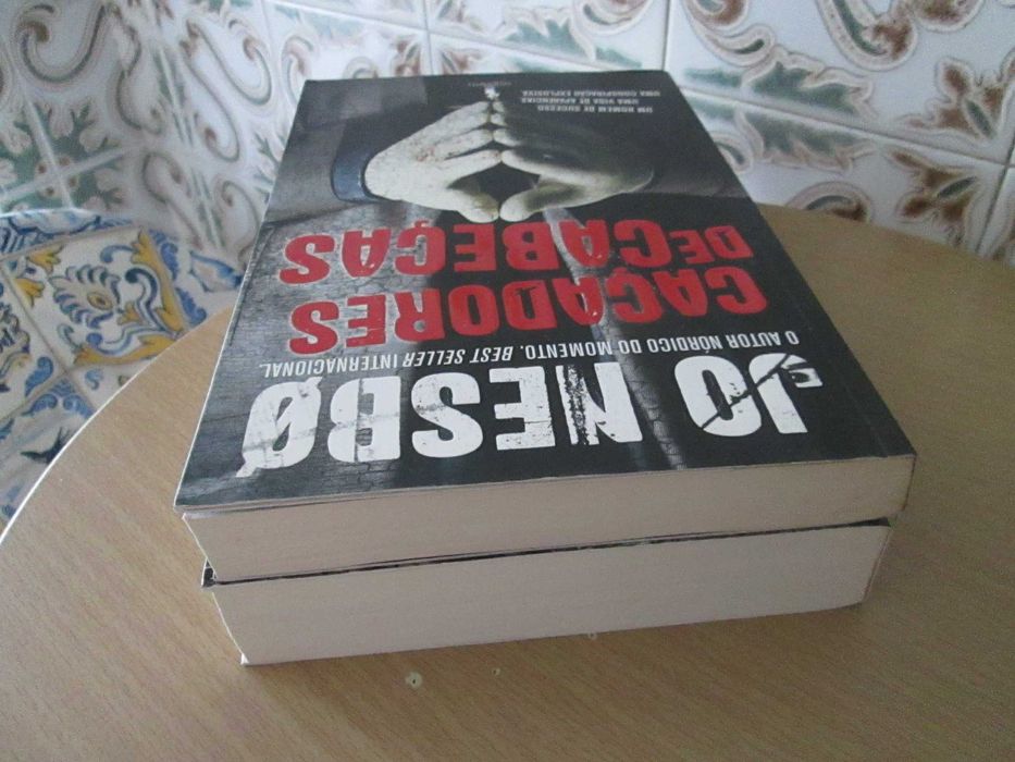 Livros de Jo Nesbo e de Mons Kallentoft (Oferta portes)  vários preços