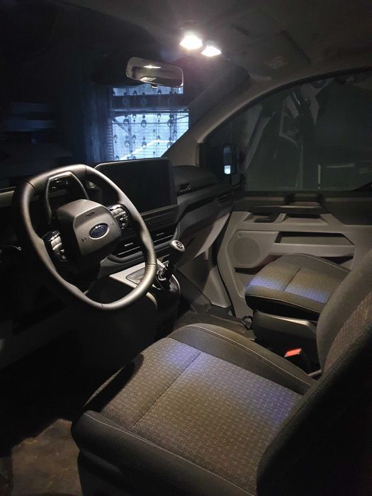 Odstąpię leasing Ford Transit Custom VT10 – bus w doskonałym stanie