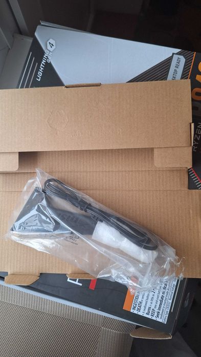 Материнська плата MSI B840 pro wifi