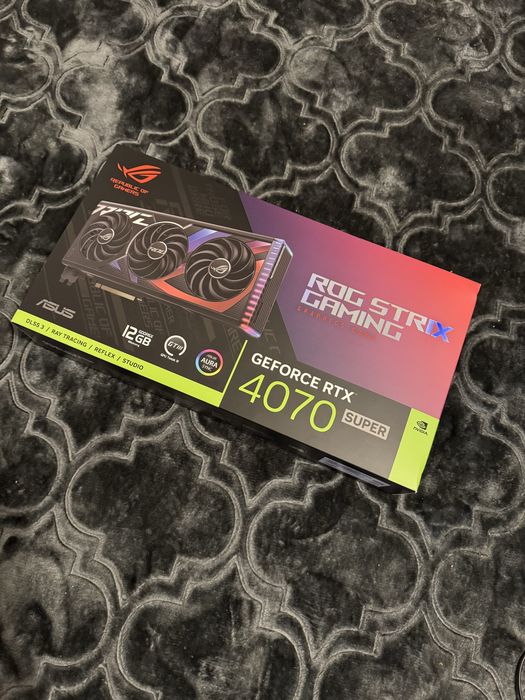 Asus Rog Strix Gaming (RTX 4070 SUPER)