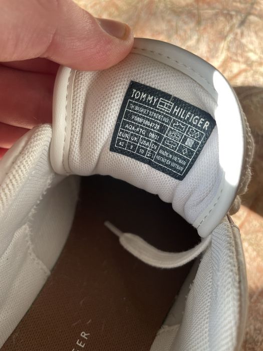 Кросовки Tommy Hilfiger 43