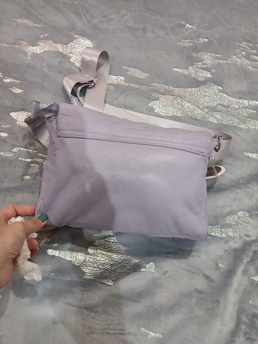 Malas a preta nova e a lilas uaada poucas vezes