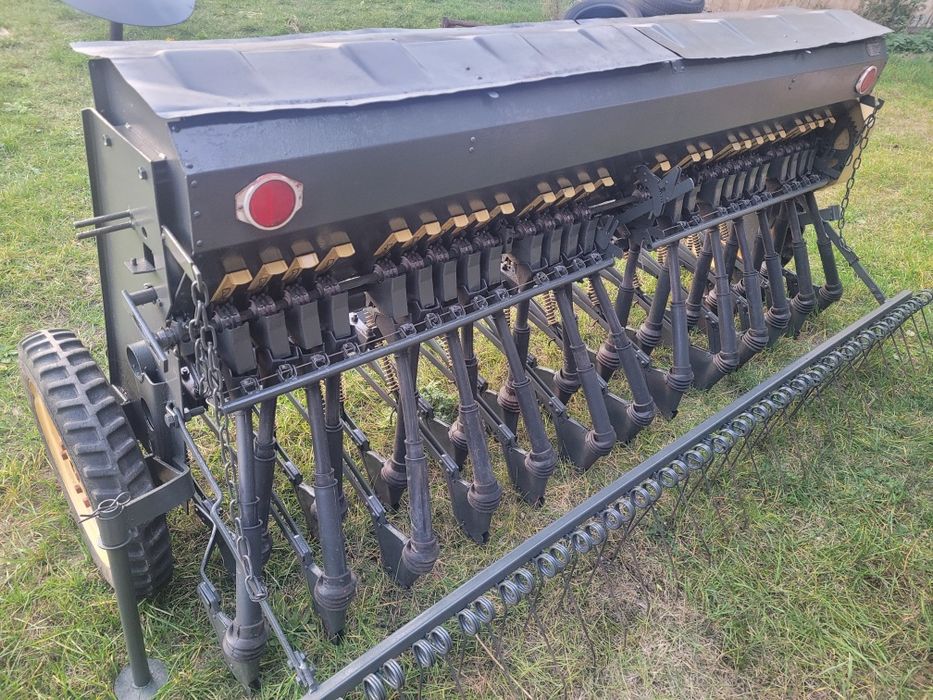 Siewnik poznaniak znacznik grabki transport