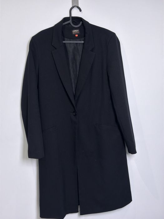 Czarny płaszcz damski S