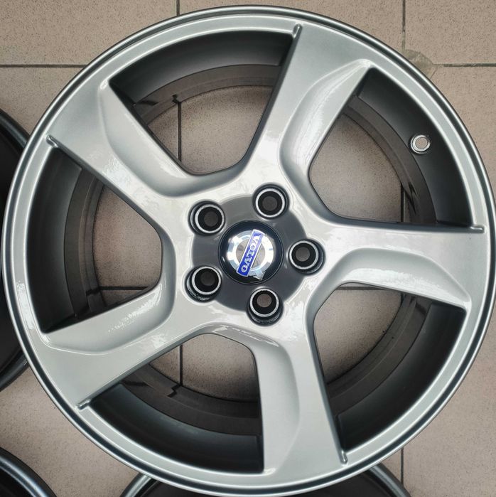FELGI Aluminiowe 17'' (A102/26)  Volvo S60, V60, V70, S80, V40, S40   7x17  5x108