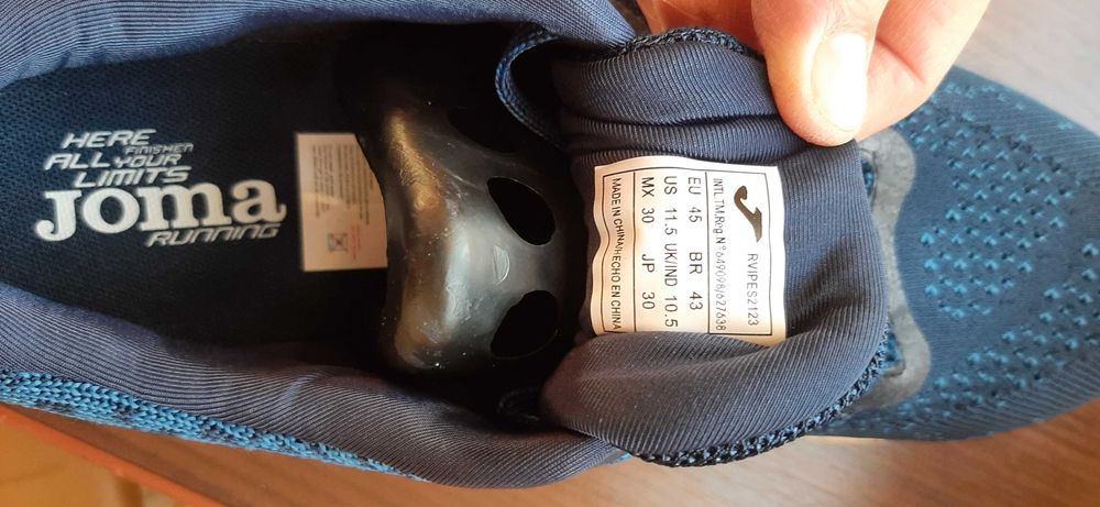 кроссовки для бега