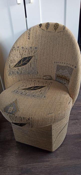 Krzesło  brąz ze schowkiem