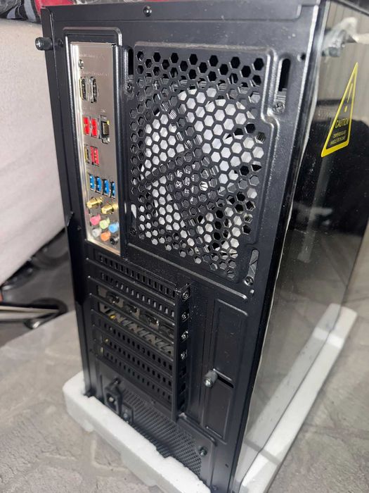 Gaming PC Ryzen 5 7600X / RTX 4060 Ti / 32GB DDR5 / 1TB NVMe / x-kom