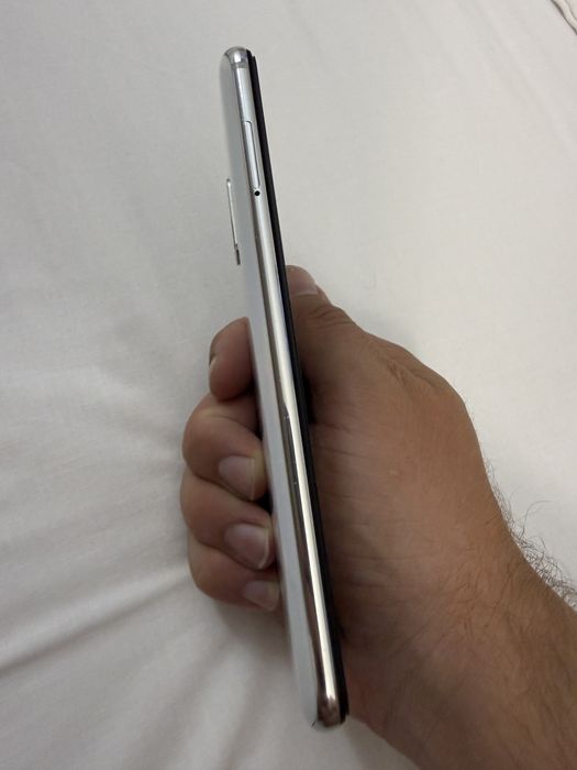 Xiaomi Mi 9 lite 6/64 Gb
