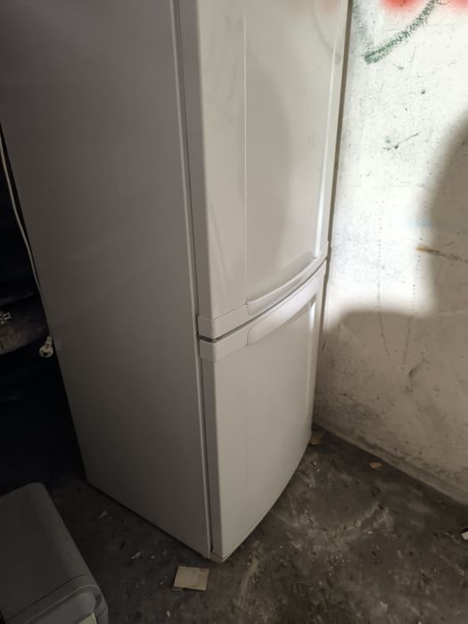 Lodówka z zamrażarką  Elektrolux