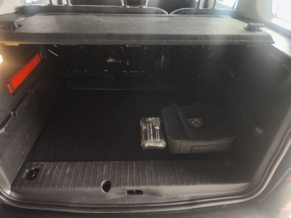 Peugeot E-Rifter Пежо Електро