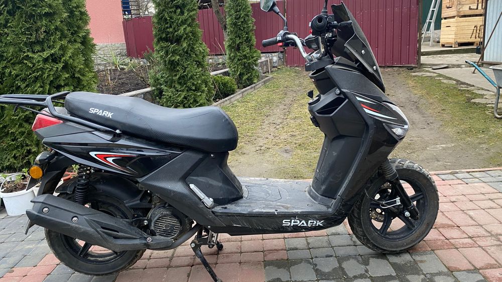 Продам скутер, spark sp150s 19BN
