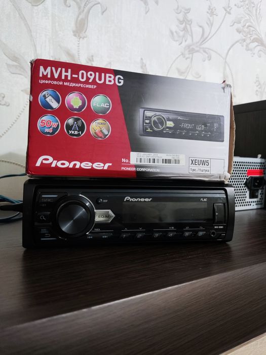 Магнітола вибір Блютуз.USB.AUX.FLAC. Є відео вибір.