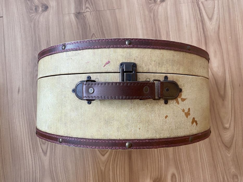 Kufer Vintage  , pudelko do przechowywania