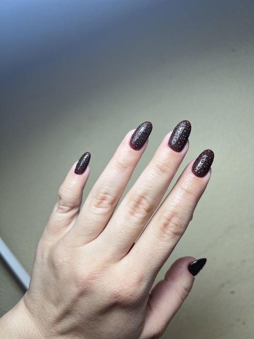 Манікюр Виноградарь