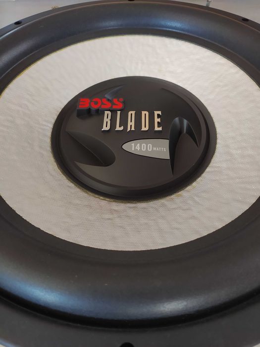 Subwoofer Boss Blade 15" passivo para home cinema