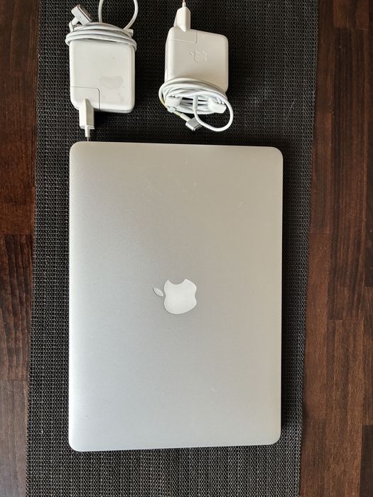 MacBook Air 2017 13 cali 8 GB i5 128 GB uzywany