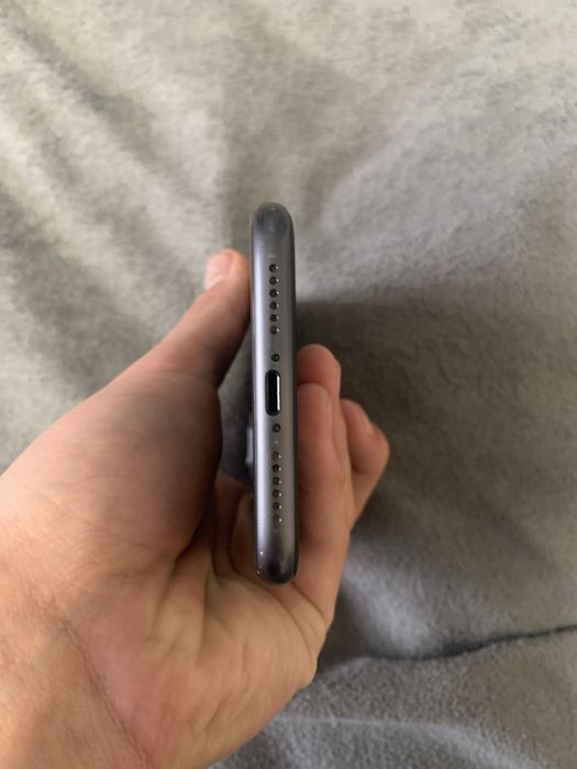 Айфон 11 на 64 гб