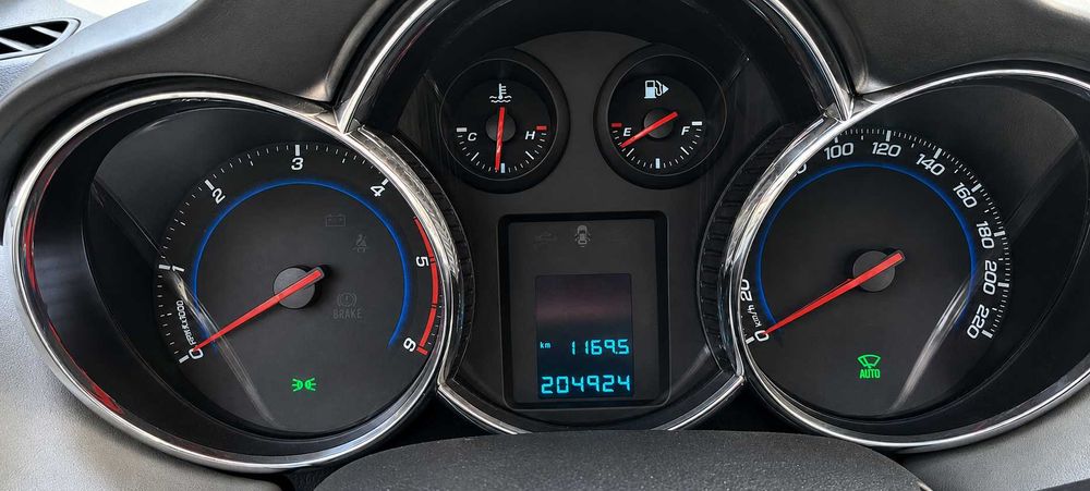 Chevrolet Cruze 2010 r
