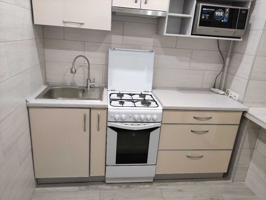 Задам двух кімнатну квартиру Хтз 3500гр