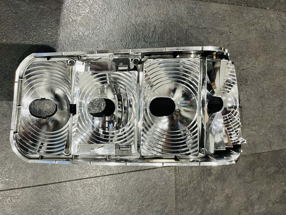 Lampa prawy, lewy tył sl500 R129