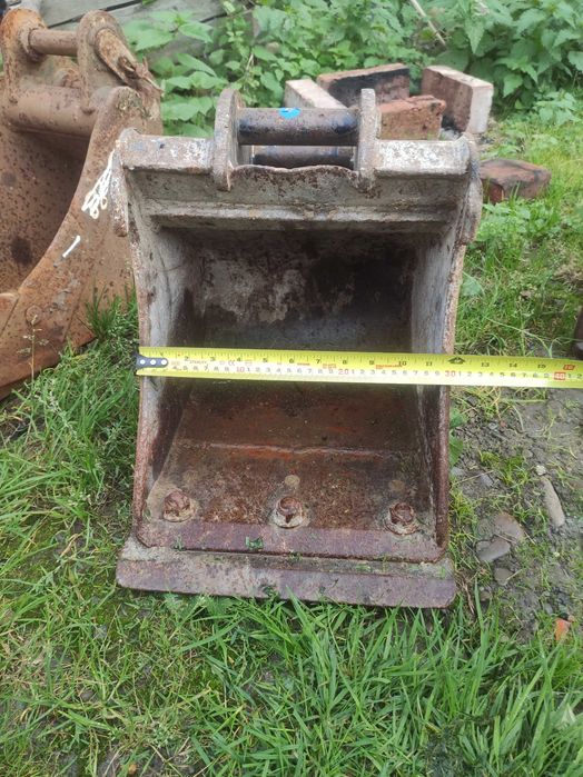 Ковш 30мм для міні екскаватора