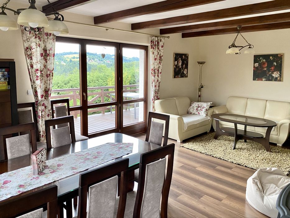 DOM na uboczu 10+ osób. BASEN. SAUNA. Pieniny. Wakacje. Domek w górach