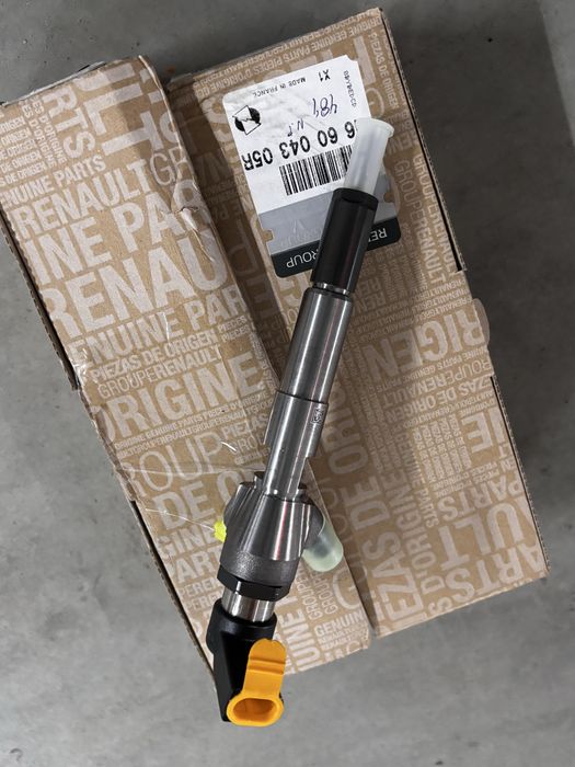 Vendo 2 Injectores NOVOS originais motores Renault 1.5 Dci