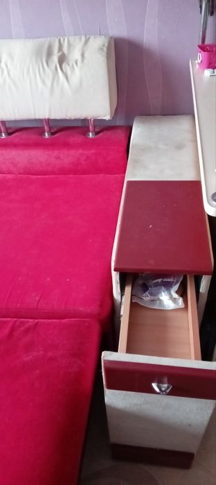 Угловой диван бу