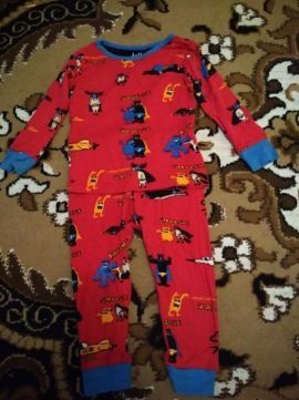 Продам пижамы. ..