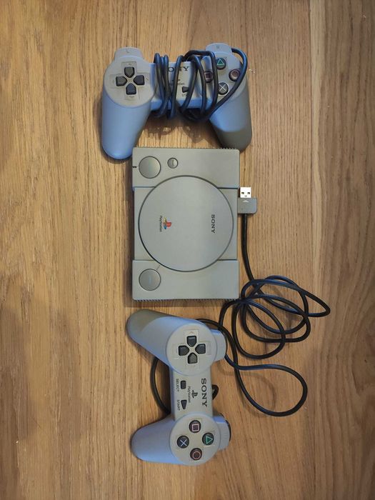 Zestaw konsol: Nintendo NES Classic mini & Sony PlayStation 1 Classic ...